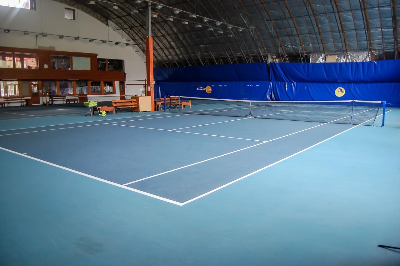 Penzion Teniscentrum Tatranská Lomnica Екстериор снимка